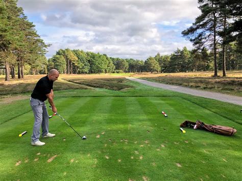 sunningdale golf club green fees