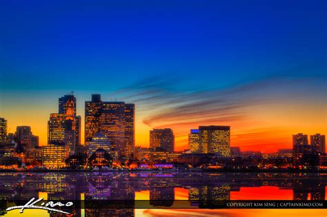 _experienceBoston's Magic Hour: Spectacular Sunsets in Ma's Heart