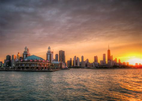sunset cruise navy pier chicago