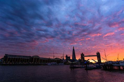 sunset time london today
