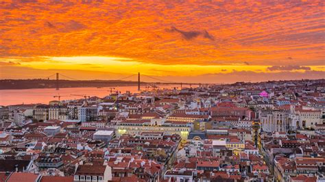 sunset times in lisbon portugal