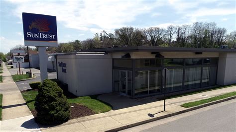 suntrust bank mcclanahan roanoke va