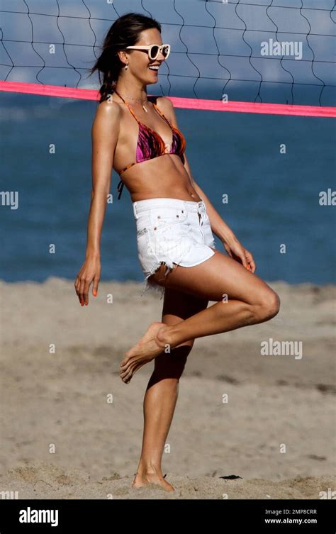 supermodel 2 lenes day off