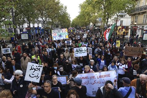 support for iranian women