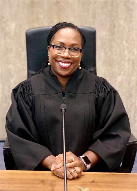 Senate confirms Ketanji Brown Jackson to 2nd highest court in US ABC News