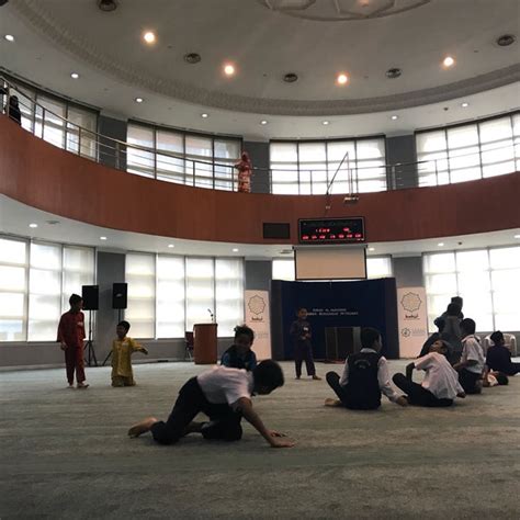 Surau Terbaik di KLCC: Pusat Kebaktian Selesa bagi Warga Muslim