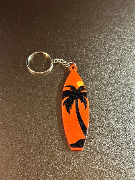 Surfboard Keychain Design