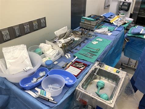 Surgical Tech Table Setup