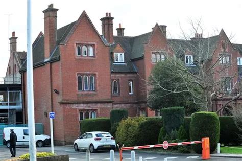 surrey police hq sandy lane