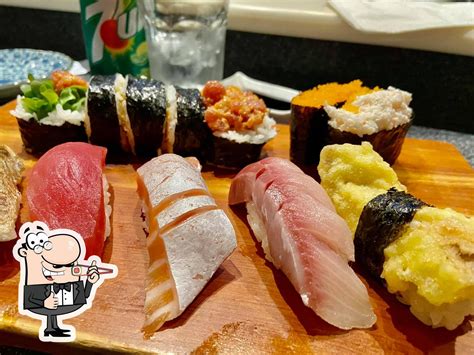 sushi moto japanese restaurant