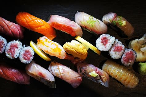 sushi restaurants midtown east