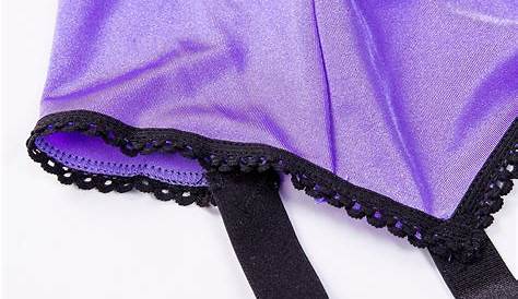 8 Strap Suspender Belt in Satin with Lace Front Panels