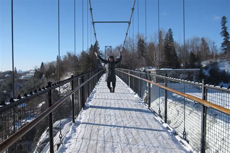 suspension bridge in quebec city