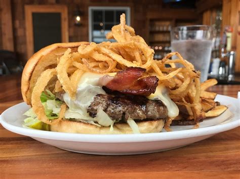 Discover Suttons Bay's Culinary Treasures: Top Restaurants You Can't Miss