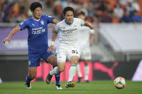 suwon samsung bluewings vs suwon fc