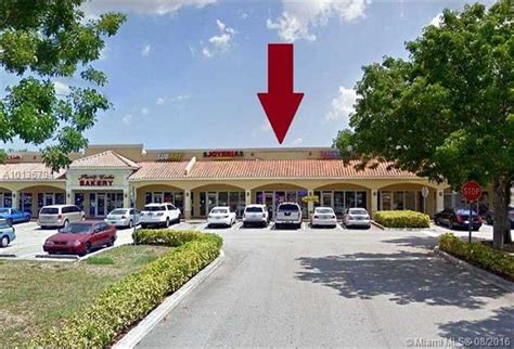 1900 SW 8th St, Miami, FL, 33135 Retail Space For Lease