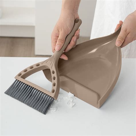 Sweeping Small Brush