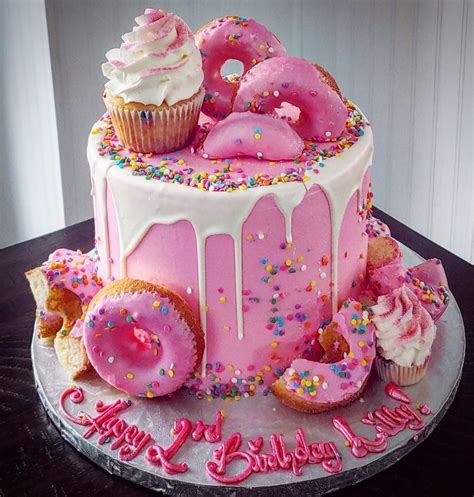 Country Cupboard Cakes Sweet Candy Cake