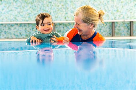 swimming lessons northern beaches