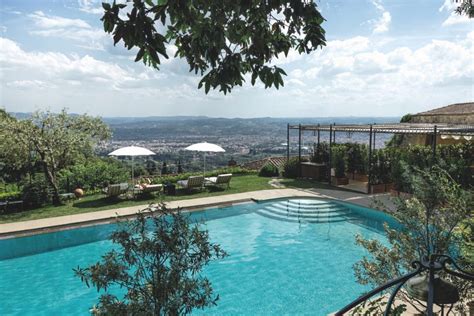 Swimming pool at Villa San Michele