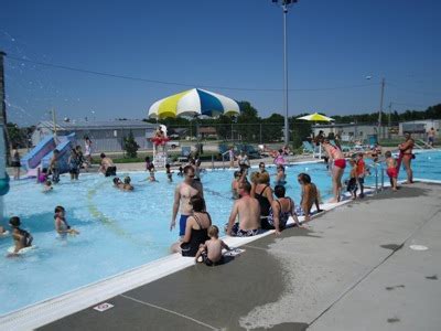swimming pools in hillsboro
