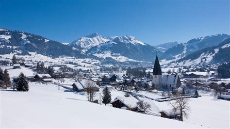 swiss alps holidays 2023