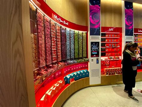Sydney Kitkat Store