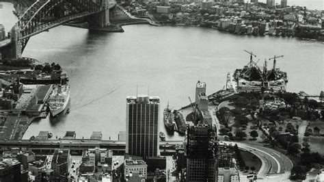 sydney opera house construction cost