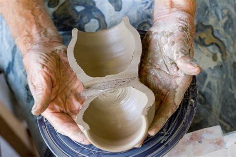 Synonym Broken The Mold