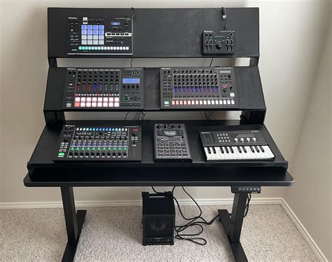 Synth Computer Desk