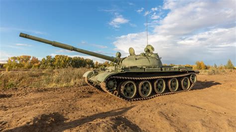 t 62 russian tank