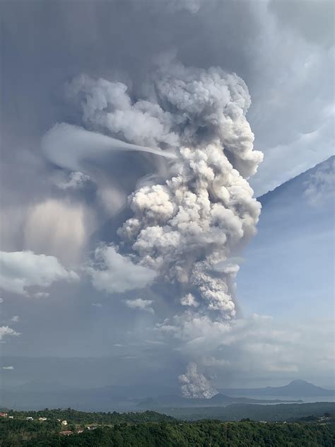 taal volcano eruption january 12 2020