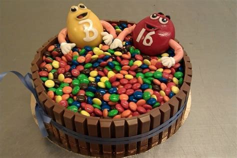 Verjaardags taart kaarsjes 9 jaar bij Fun en Feest snel en voordelige