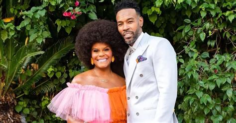 Uncovering Tabitha Brown's Surprising Net Worth: What You Didn't Know!