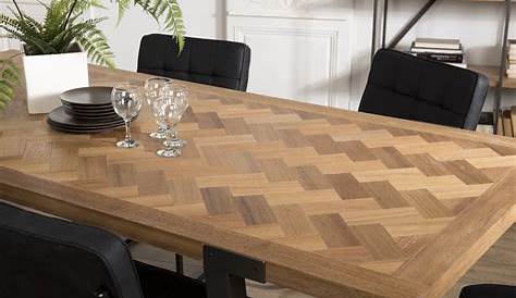 Table à manger motif chevron style brut en bois recyclé
