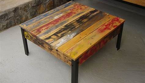 Table basse en bois de récup (palettes) et pied en métal