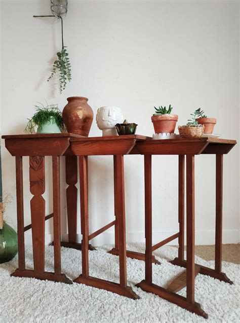 Série 3 tables gigognes anciennes bois chêne foncé vintage Tables