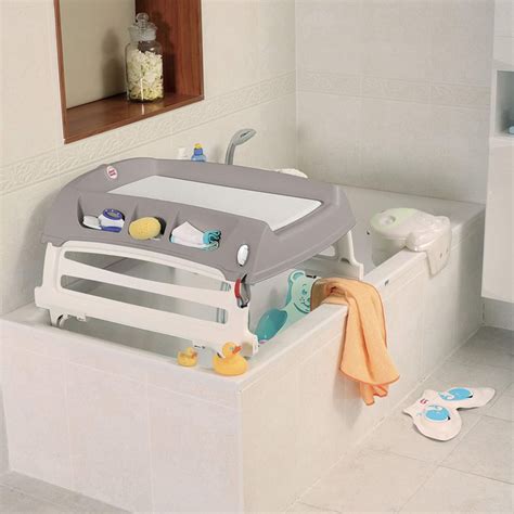 Table À Langer Adaptable Pour Baignoire : Une Solution Pratique Et Sûre Pour Vos Bébés