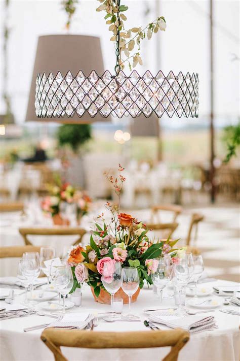 Table Decor Ideas For A Wedding