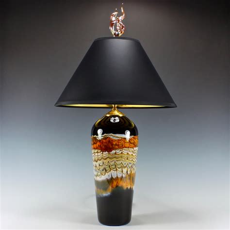 table lamp with finial