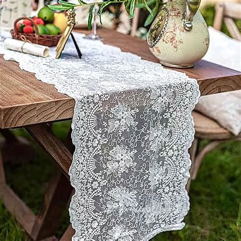 Table Runner Lace