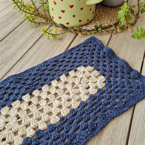 Table Runner Pattern Rectangle