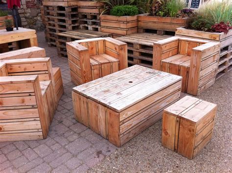 Tables And Chairs Made From Pallets