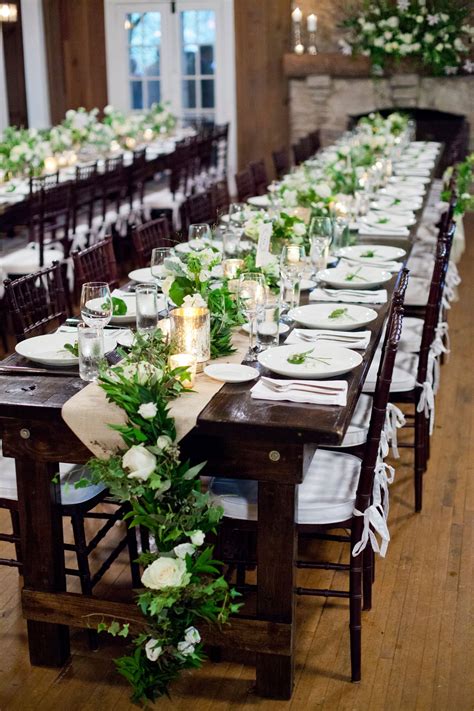 25 Dreamy Tablescapes for a Winter Wedding