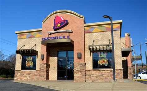 taco bell belmont chicago