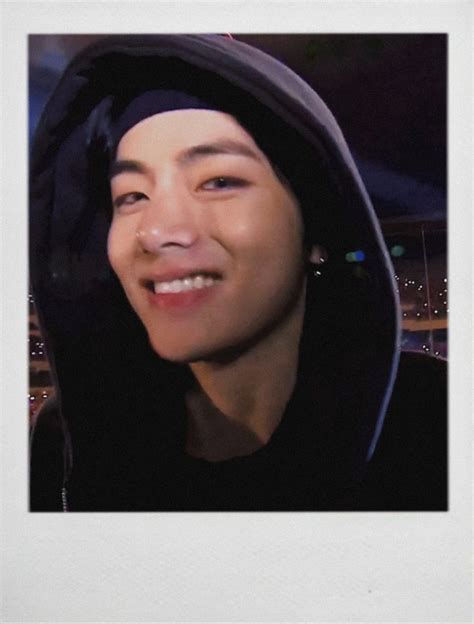 Taehyung Selca Boyfriend Dark