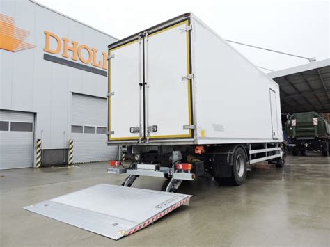 Tailgate Lorry Meaning