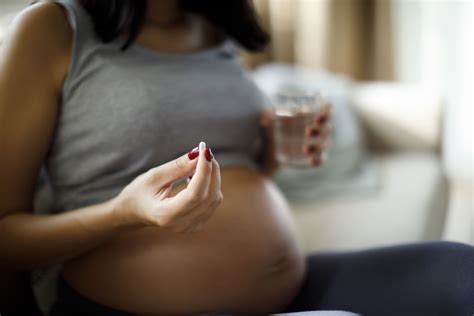 Can I Take Tylenol While Pregnant Safely?