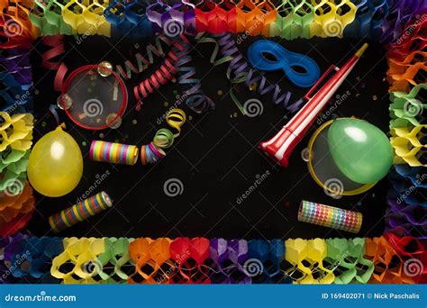 Tambourine Streamers