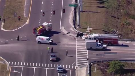 tampa auto accident at intersection